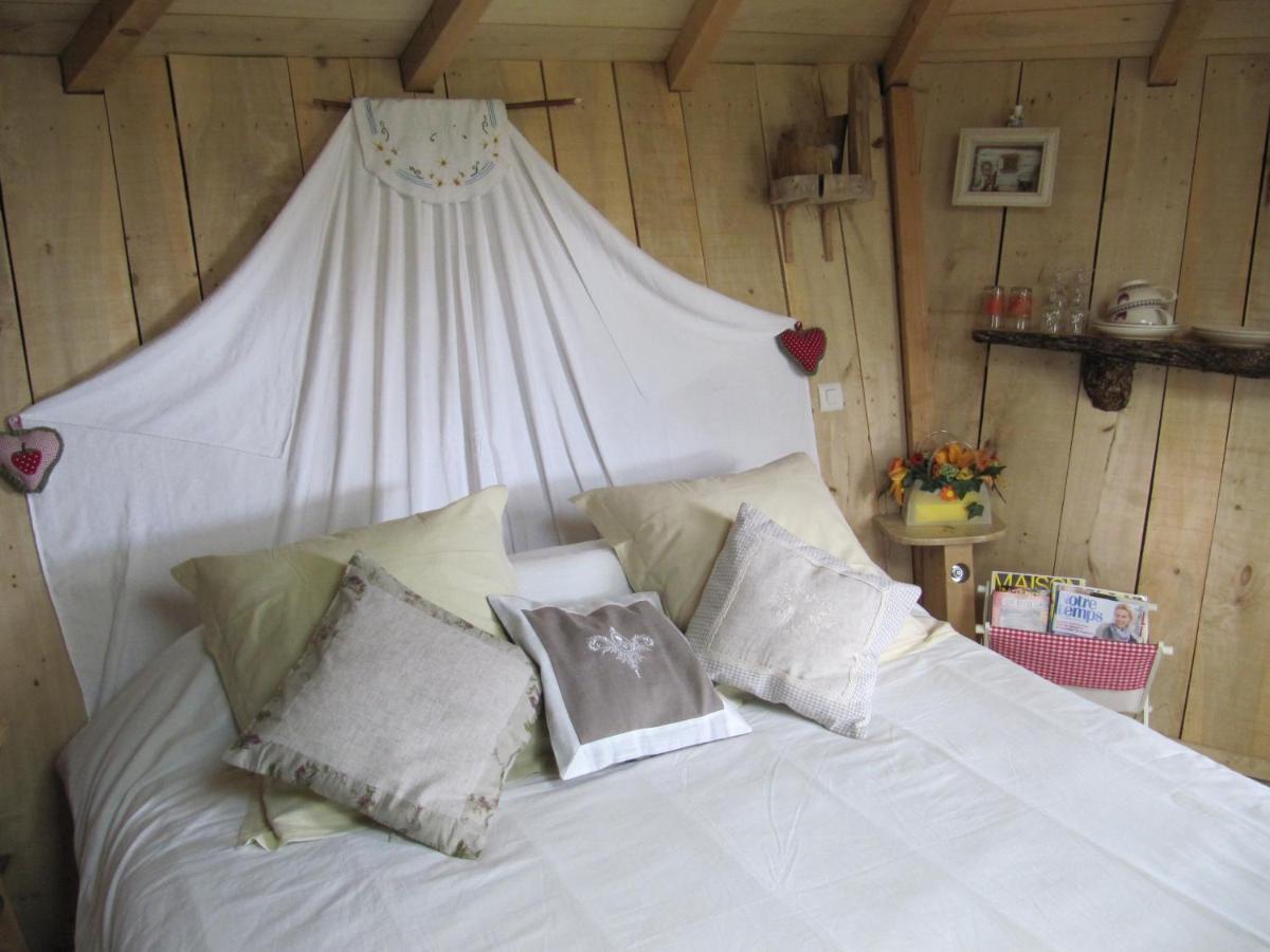 Camping Belle Riviere Chaniers Exterior photo